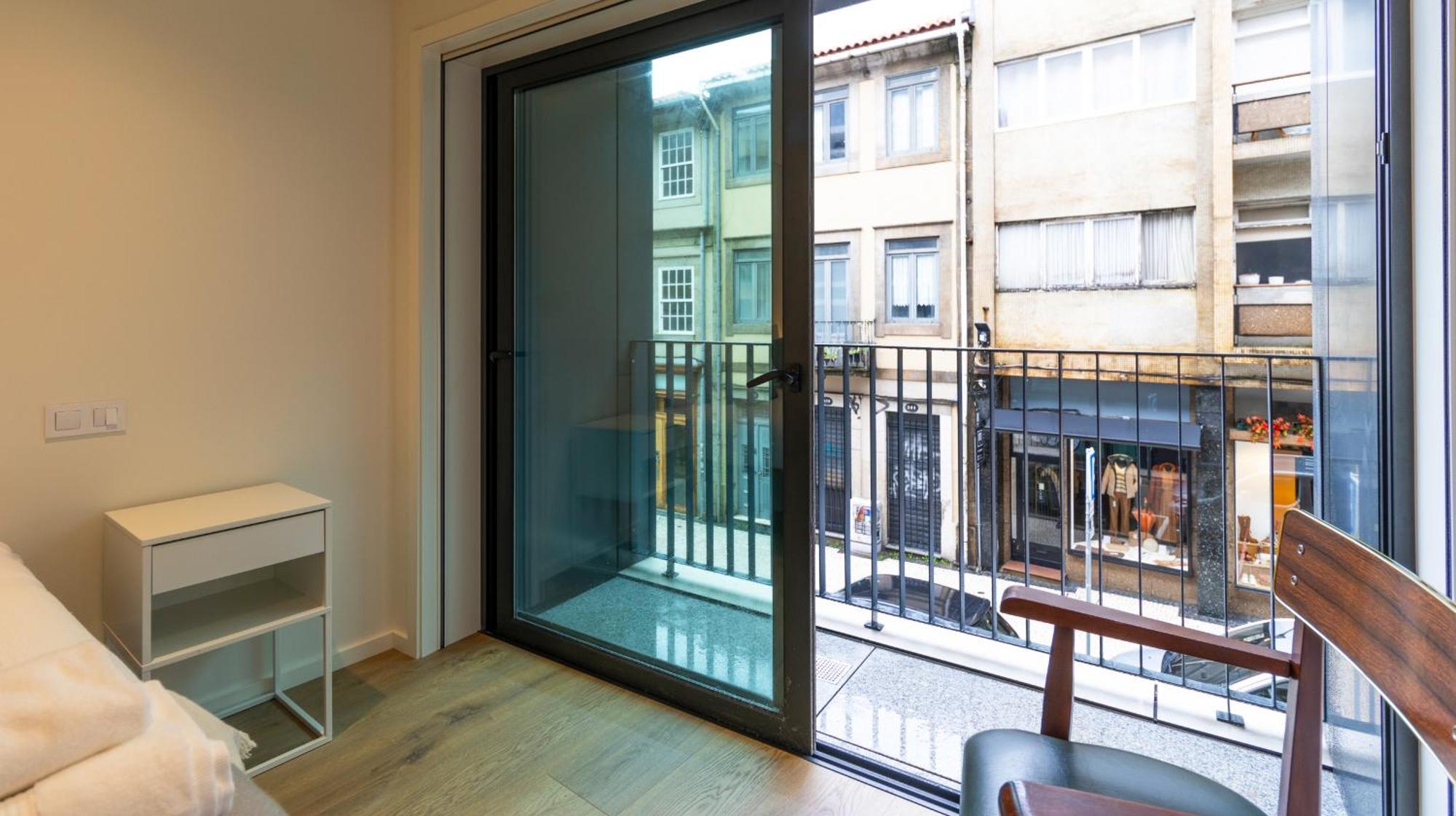 Fantastic Cedofeita Apartment By Unique Hosts Porto Room photo